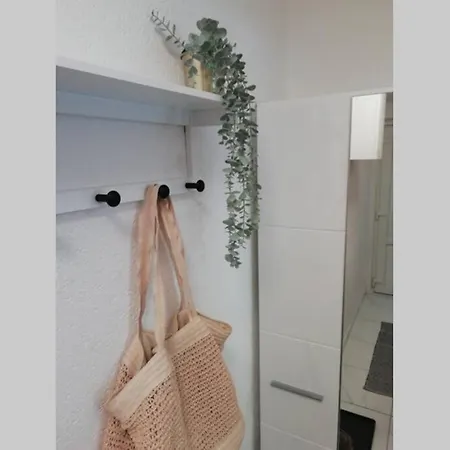 Sarmantni Malecka Zagreb
