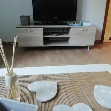 Sarmantni Malecka 아파트 *